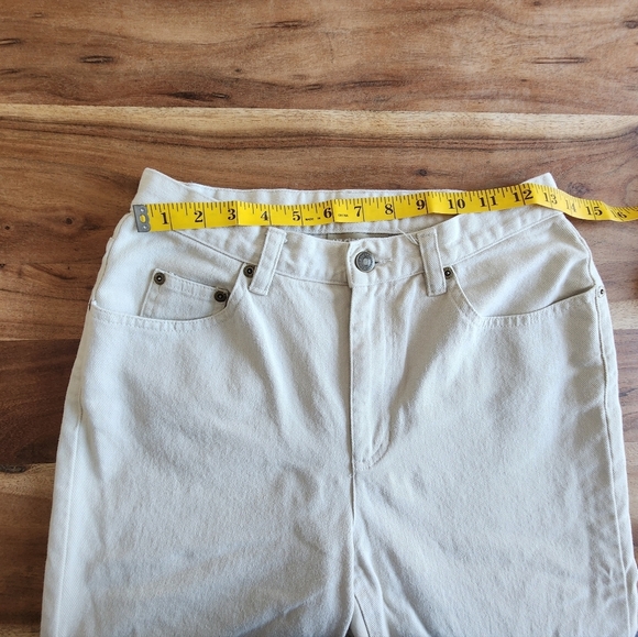 Liz Claiborne jeans, cream pants, regular waist, straight legs, size 10 - Picture 6 of 8